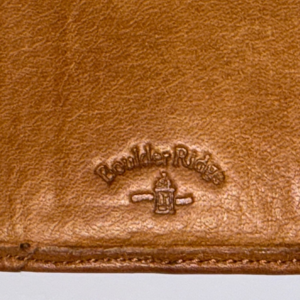 Boulder Ridge Leather Wallet with Key Holder - Picture 4 of 6